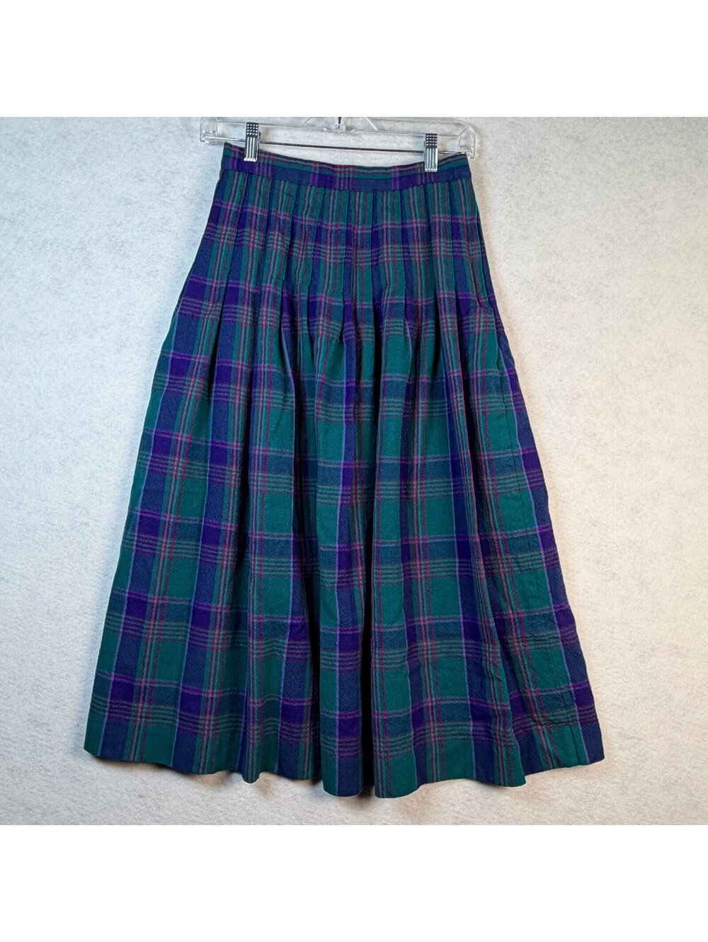 Vintage Robert Terry 100% Worsted Wool Pleated Midi Skirt in Green and Purple